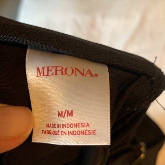 One piece bathing suit - Picture 5 of 5